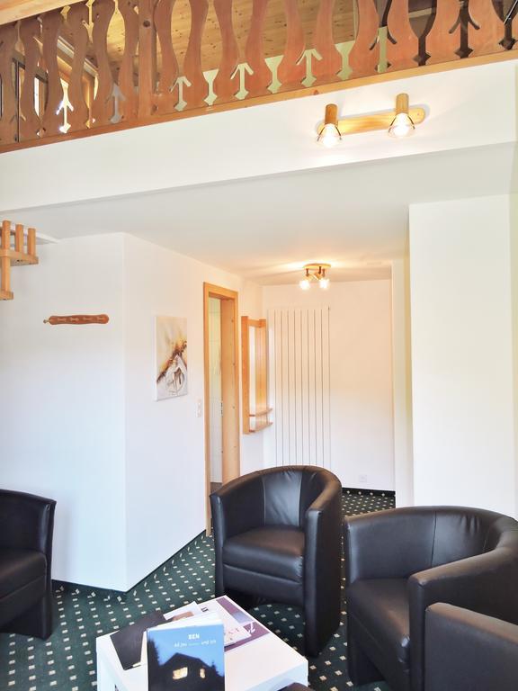 Hotel Posta Sedrun Room photo